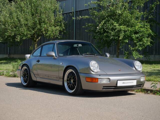Imagen 1/31 de Porsche 911 Carrera 4 (1989)