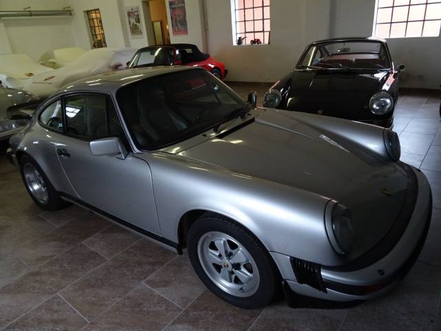 Porsche 911 Carrera 3.2 "25 years 911"