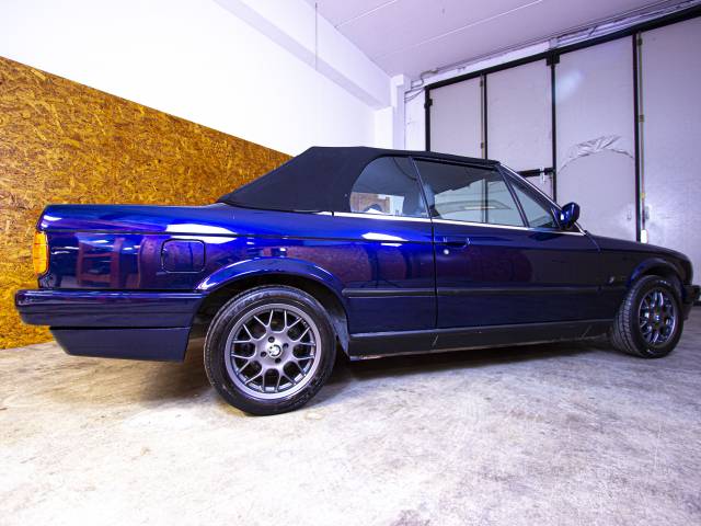 BMW 318i