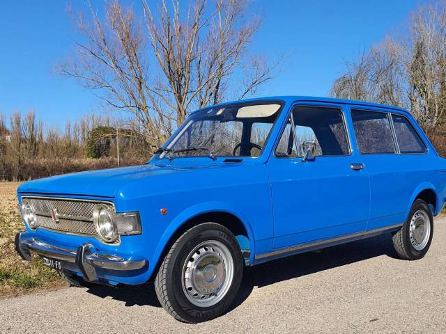 Image 1/56 de FIAT 128 Familiare (1970)