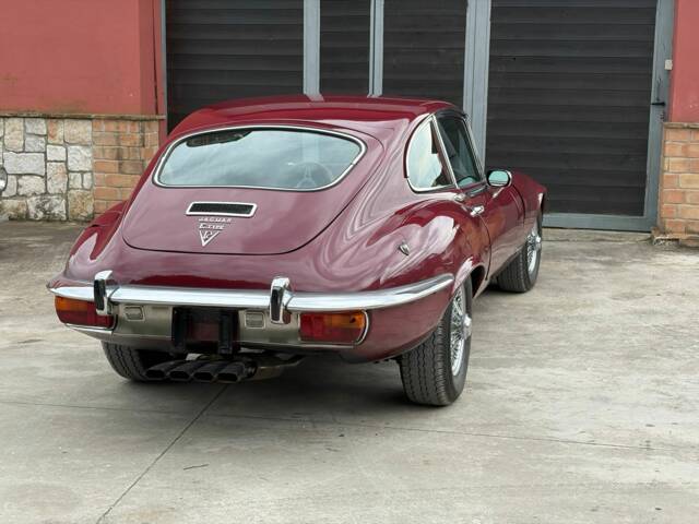 Jaguar E-Type V12 (2+2)