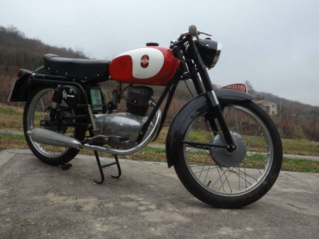 Gilera 150 Sport