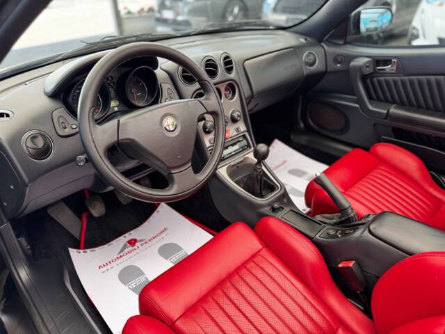 Alfa Romeo Spider 3.0 V6 24V