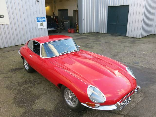 Jaguar E-Type 4.2
