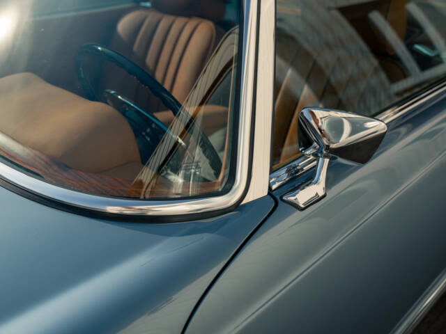 Mercedes-Benz 280 SL