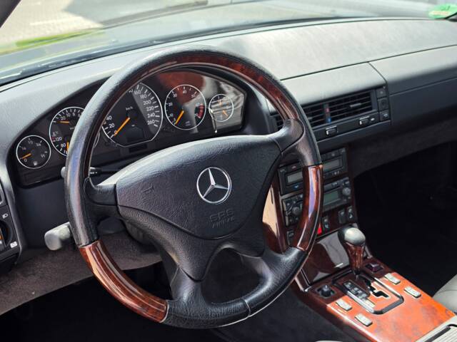 Mercedes-Benz SL 500