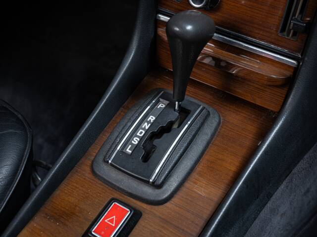 Mercedes-Benz 350 SL