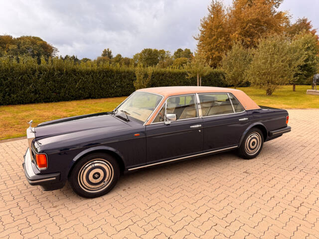 Image 1/90 of Rolls-Royce Silver Spur (1988)