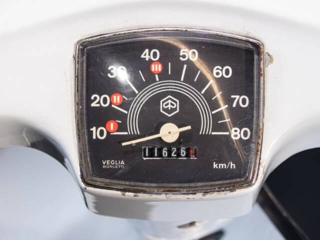 Piaggio Vespa 50 Special