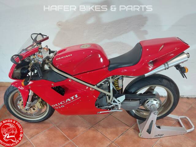 Ducati 916