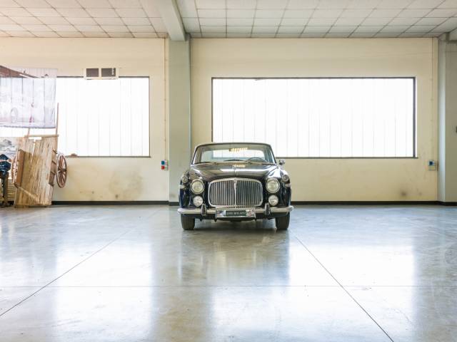 Rover 3.5 Litre Coupe