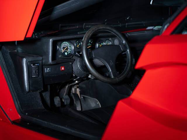 Lamborghini Countach 25th Anniversary