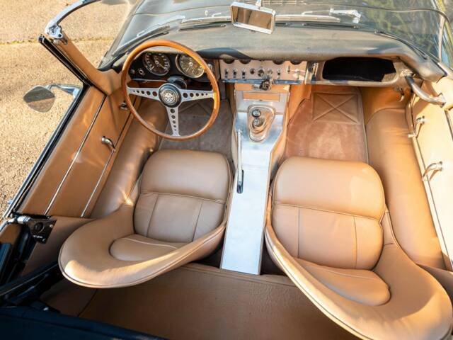 Jaguar E-Type 3.8 Flat Floor
