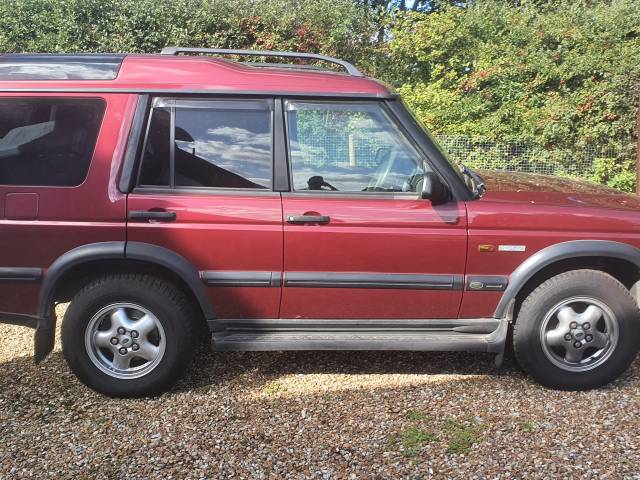 Bild 1/16 von Land Rover Discovery 4.0 HSE (2000)