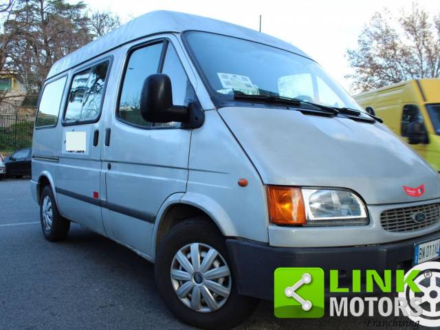 Image 1/9 de Ford Transit (2000)