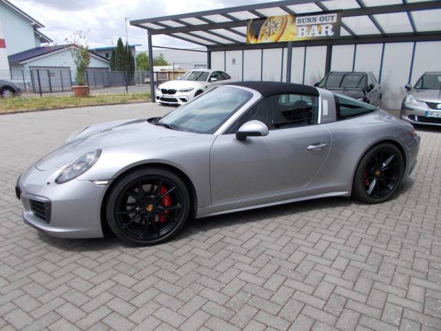 Porsche 911 Targa 4S