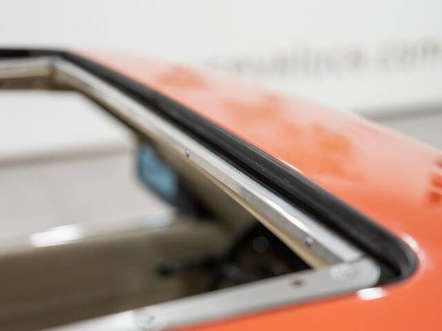 Mercedes-Benz 500 SLC