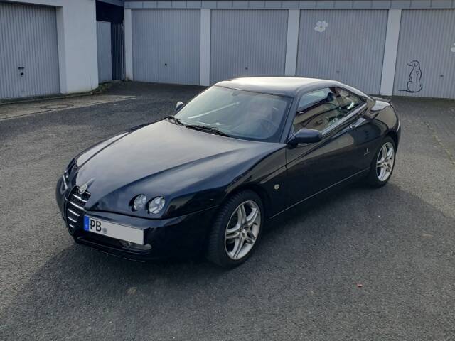 Image 1/10 de Alfa Romeo GTV 2.0 JTS (2004)