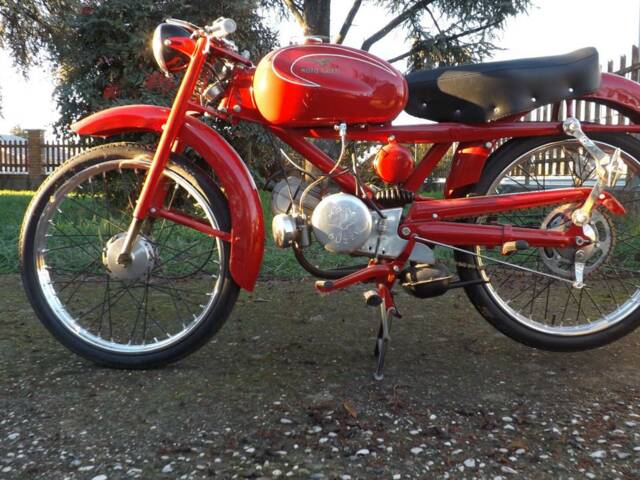 Moto Guzzi Cardellino 75