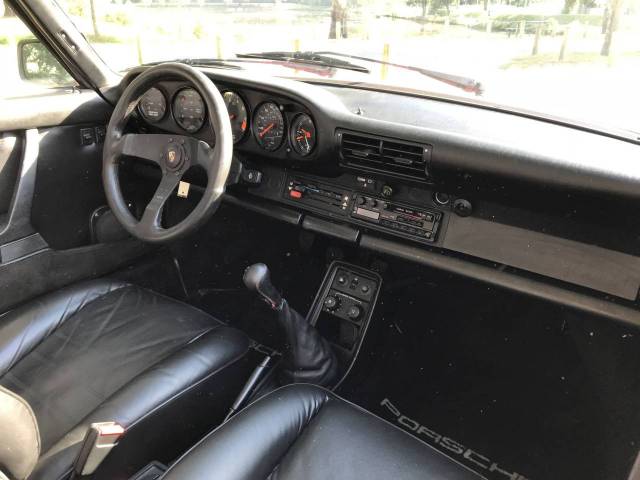 Porsche 911 Carrera 3.2 (WTL)