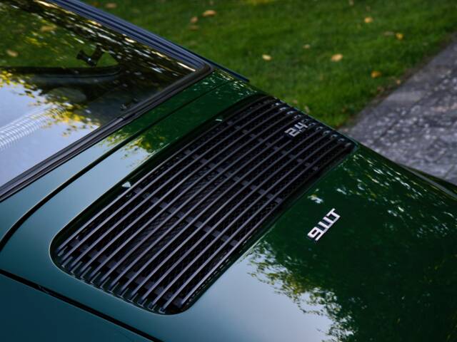 Porsche 911 2.4 T