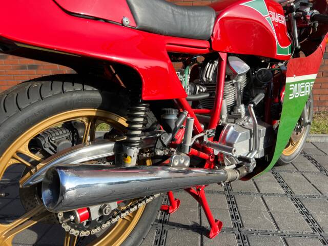 Ducati 900 MHR
