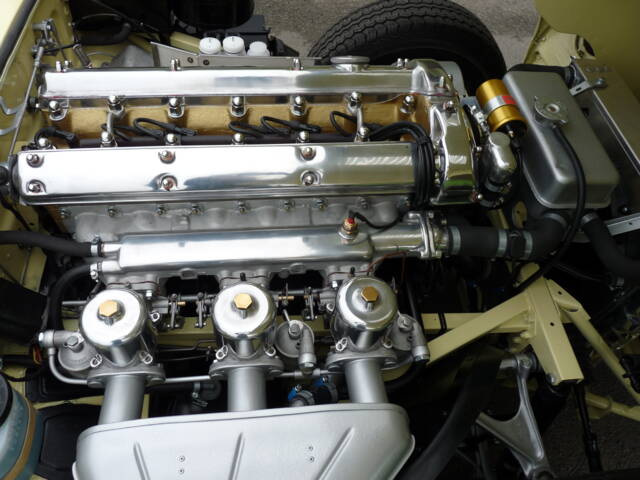Jaguar E-Type 4.2