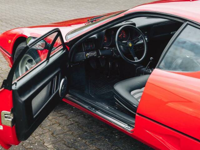 Ferrari 512 BBi