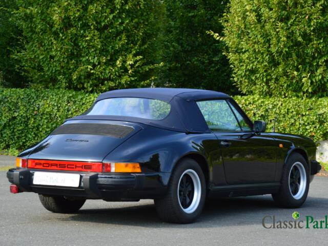 Porsche 911 Carrera 3.2