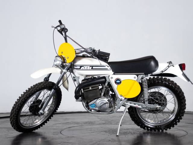 Image 1/14 of KTM DUMMY (1975)