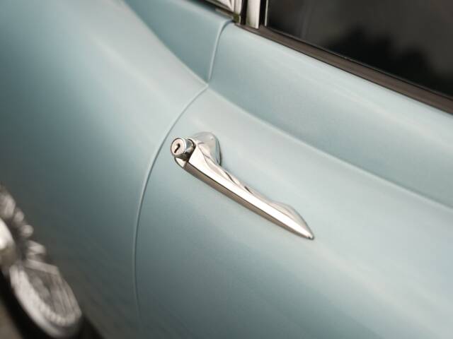 Jaguar E-Type 3.8