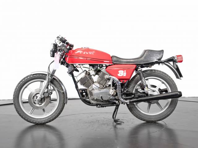 Image 1/24 of Moto Morini DUMMY (1974)