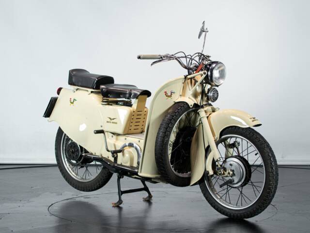 Moto Guzzi Galletto 160