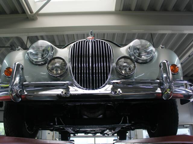 Jaguar Mk II 3.4