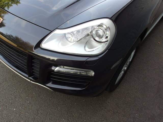 Porsche Cayenne Turbo