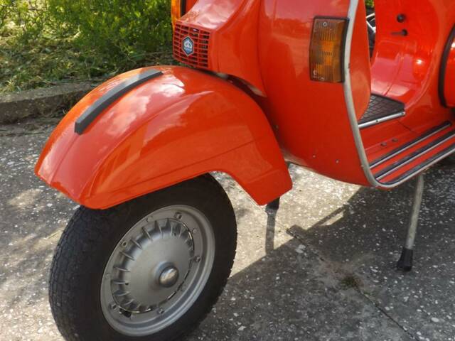 Piaggio Vespa P 200 E