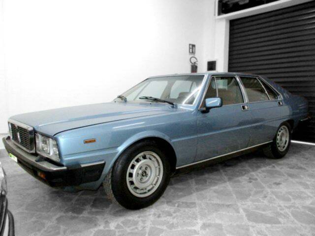 Image 1/10 de Maserati Quattroporte 4900 (1981)