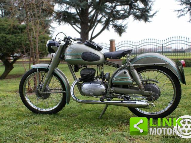Bild 1/15 von Parilla DUMMY (1953)