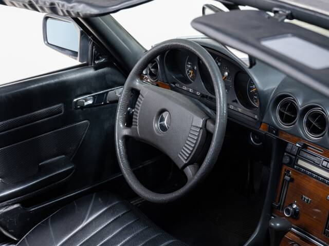 Mercedes-Benz 350 SL