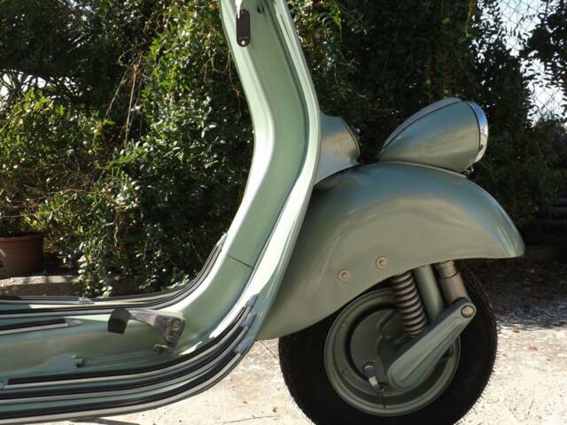 Piaggio Vespa 125