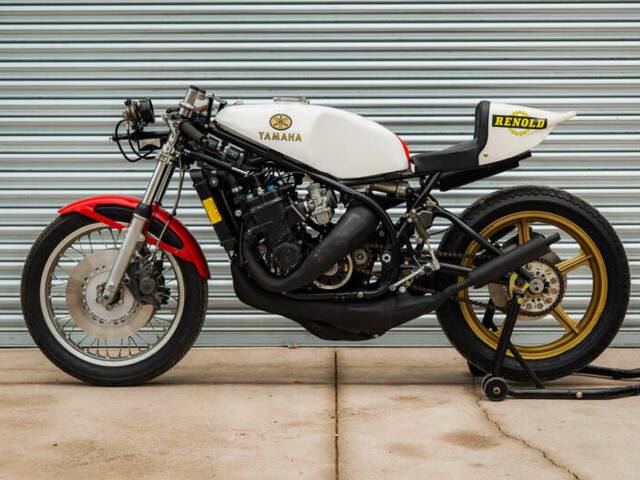 Yamaha TZ 750