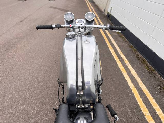 Triton 650