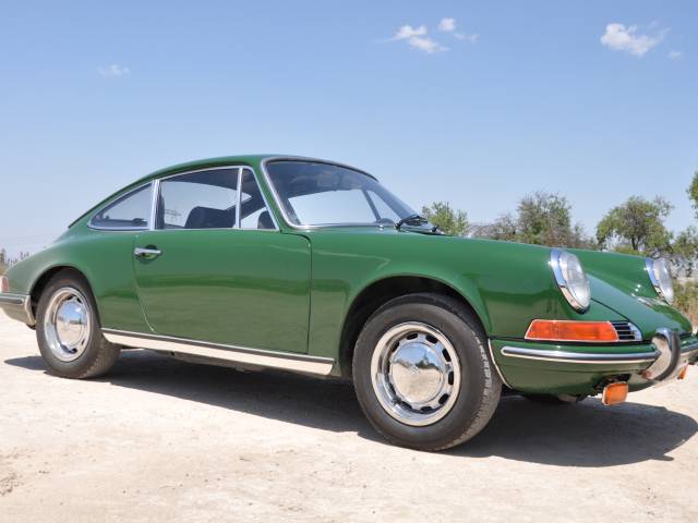 En Venta Porsche 911 2 2 T 1970 Ofrecido Por 105 000 Eur