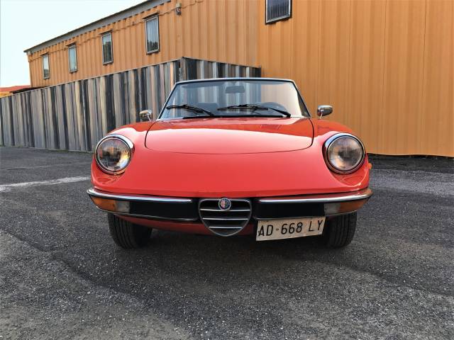 Alfa Romeo 2000 Spider Veloce