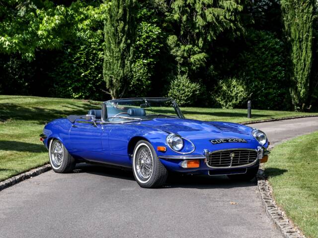Bild 1/43 von Jaguar E-Type V12 (1974)