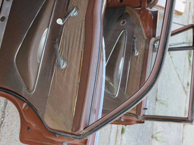 Ford Fairlane 500