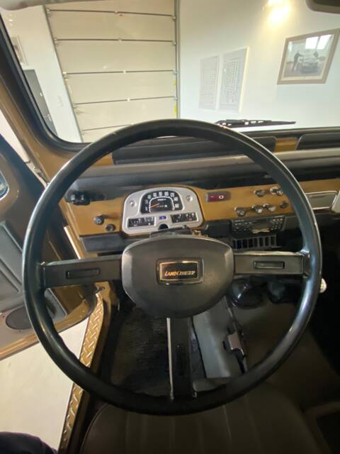 Toyota Land Cruiser BJ 42