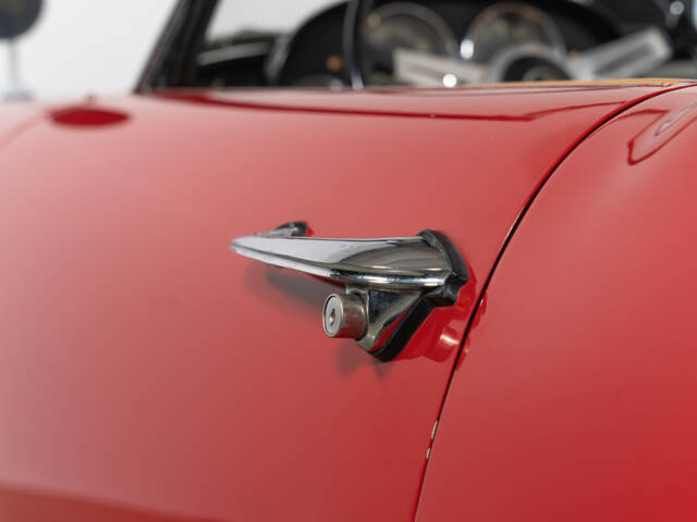 Alfa Romeo 2000 Spider