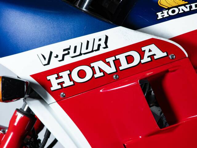 Honda VF 500 F