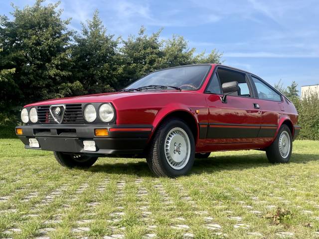 Image 1/43 de Alfa Romeo Alfasud 1.5 Sprint (1978)
